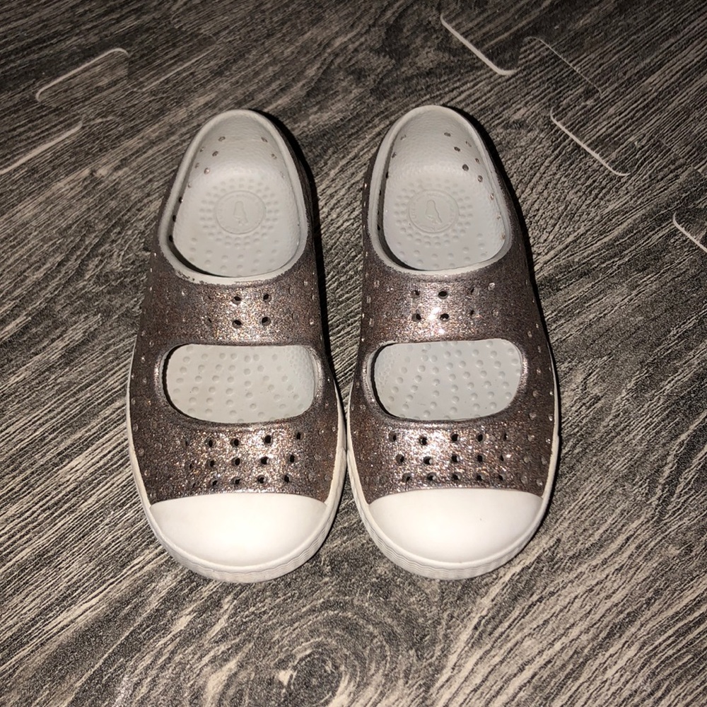 Native Shoes C 7